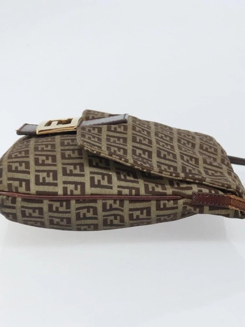 FENDI Zucchino Canvas Shoulder Bag Beige Gold Auth 169575 - Picture 3 of 15